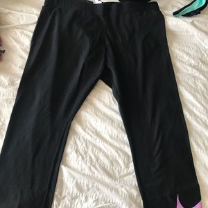 nike cropped leggings
